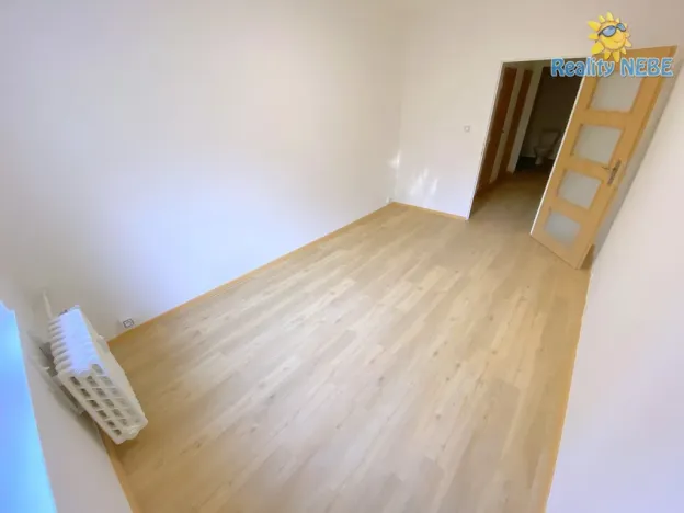 Pronájem bytu 2+kk, Praha - Smíchov, U Demartinky, 49 m2