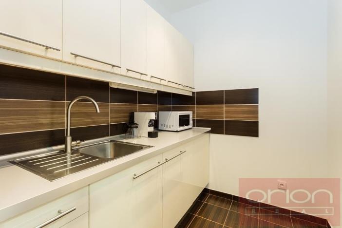 Pronájem kanceláře, Praha - Kunratice, Jana Růžičky, 26 m2