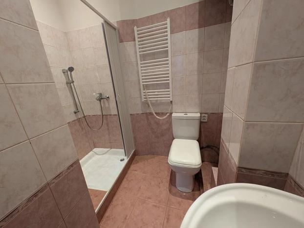Pronájem bytu 2+kk, Karlovy Vary, Sokolovská, 41 m2