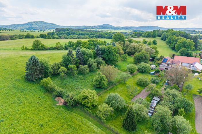 Prodej pozemku pro bydlení, Benešov - Úročnice, 1693 m2