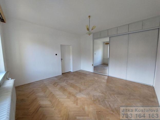 Pronájem bytu 2+1, Krnov - Pod Cvilínem, Chářovská, 90 m2