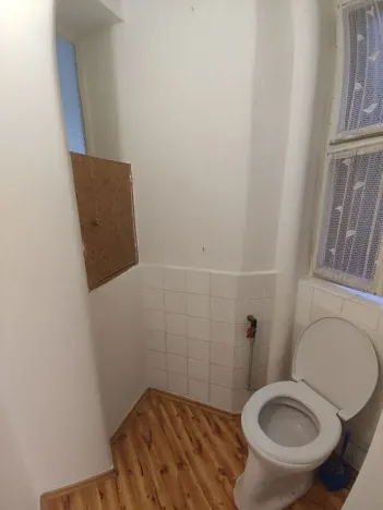 Pronájem bytu 3+1, Praha - Libeň, Pod Vlachovkou, 84 m2