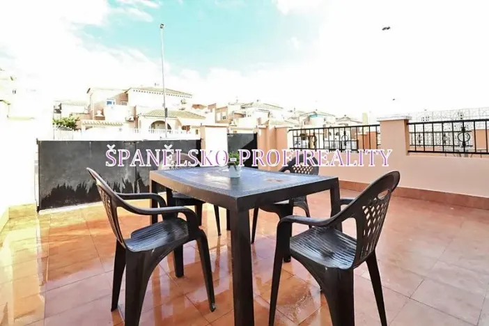 Prodej vily, Torrevieja, Španělsko, 90 m2