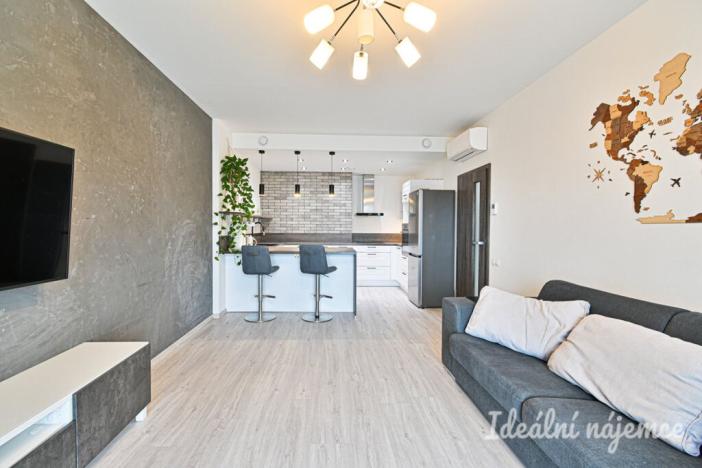 Pronájem bytu 2+kk, Brno - Pisárky, Poříčí, 57 m2