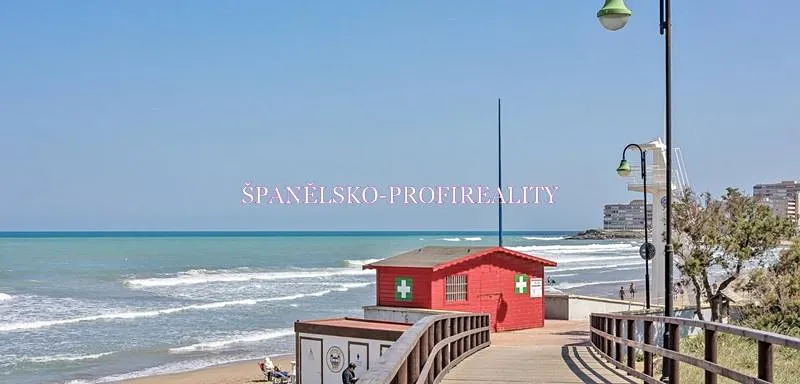 Prodej bytu 3+kk, Torrevieja, Španělsko, 66 m2