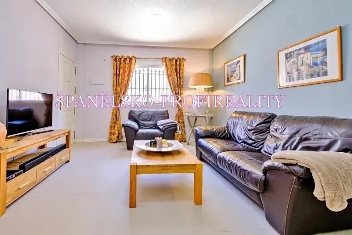 Prodej vily, Orihuela, Španělsko, 62 m2