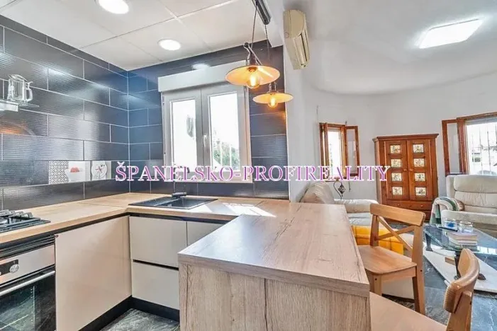 Prodej vily, Orihuela, Španělsko, 67 m2