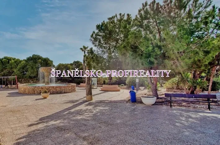 Prodej bytu 2+kk, Torrevieja, Španělsko, 50 m2