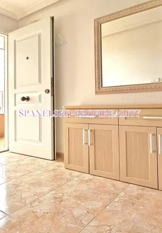 Prodej bytu 2+1, Los Alcázares, Španělsko, 45 m2