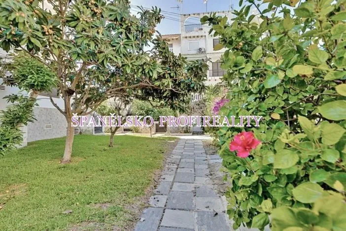 Prodej bytu 4+kk, Torrevieja, Španělsko, 79 m2