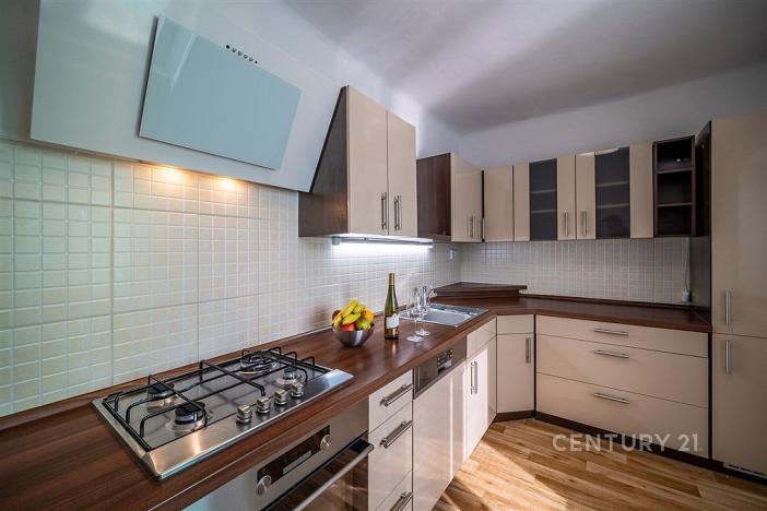 Pronájem bytu 2+1, České Budějovice - České Budějovice 6, Polní, 61 m2