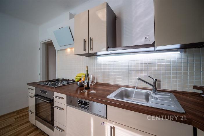 Pronájem bytu 2+1, České Budějovice - České Budějovice 6, Polní, 61 m2