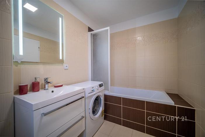 Pronájem bytu 2+1, České Budějovice - České Budějovice 6, Polní, 61 m2