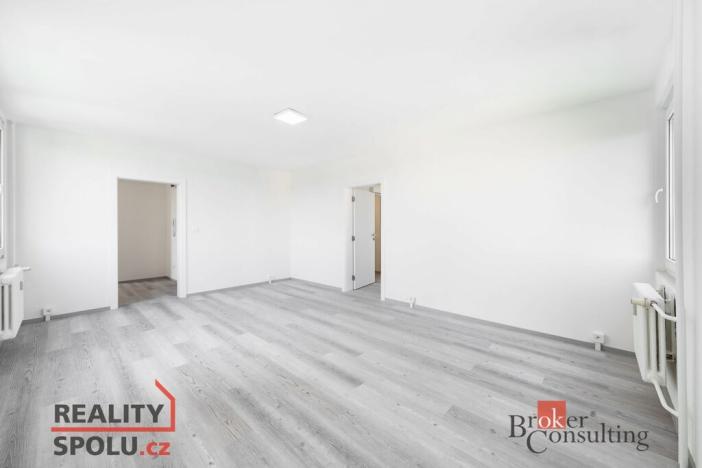 Pronájem bytu 3+1, Praha - Troja, Glowackého, 76 m2