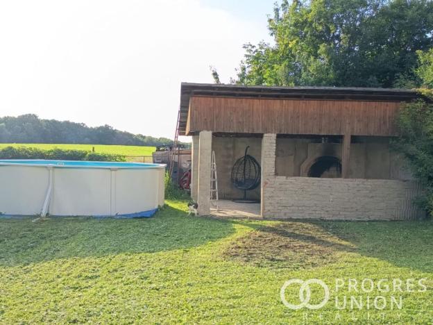 Prodej rodinného domu, Valašské Meziříčí - Krásno nad Bečvou, 245 m2