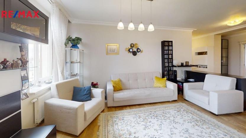 Pronájem bytu 3+kk, Karlovy Vary, Moskevská, 75 m2