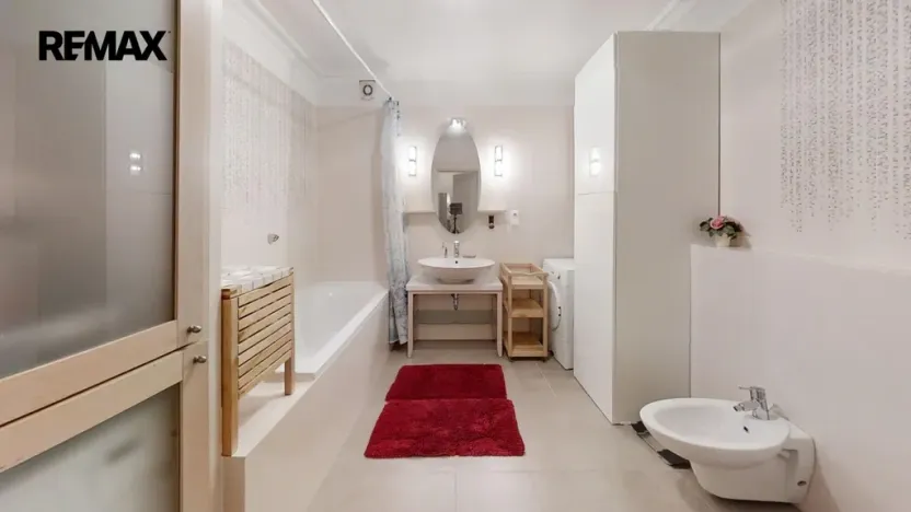 Pronájem bytu 3+kk, Karlovy Vary, Moskevská, 75 m2