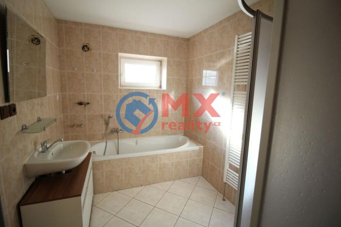 Prodej rodinného domu, Lukavice - Slavoňov, 190 m2