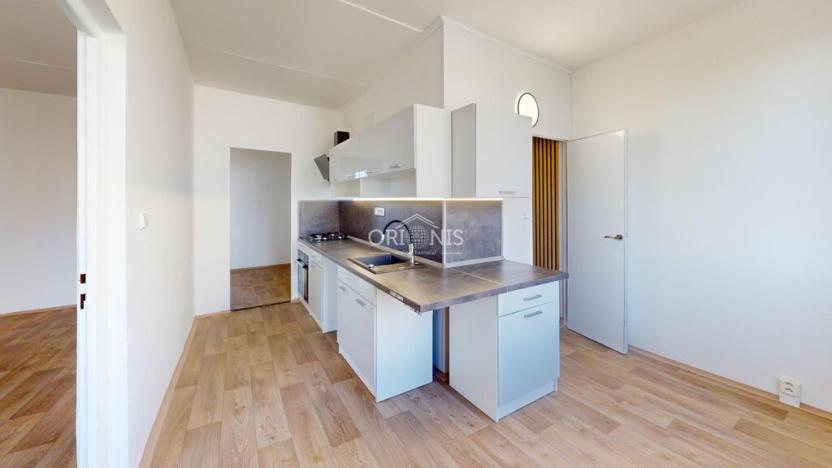 Pronájem bytu 2+1, Chomutov, Březenecká, 68 m2