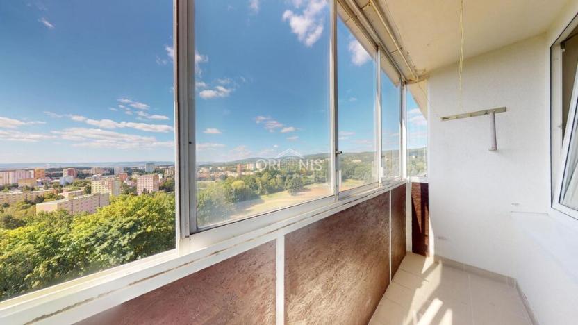 Pronájem bytu 2+1, Chomutov, Březenecká, 68 m2