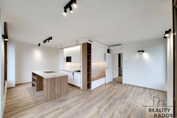 Pronájem bytu 2+kk, Brno - Veveří, Slovákova, 54 m2