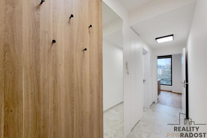 Pronájem bytu 2+kk, Brno - Veveří, Slovákova, 54 m2