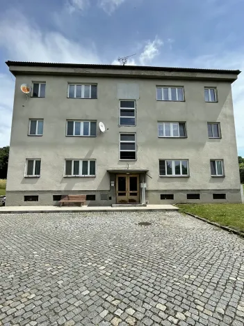 Dražba bytu 3+1, Tlumačov, Skály, 67 m2