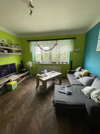 Dražba bytu 3+1, Tlumačov, Skály, 67 m2