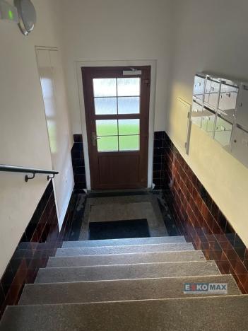 Pronájem bytu 1+1, Břeclav, Riegrova, 45 m2