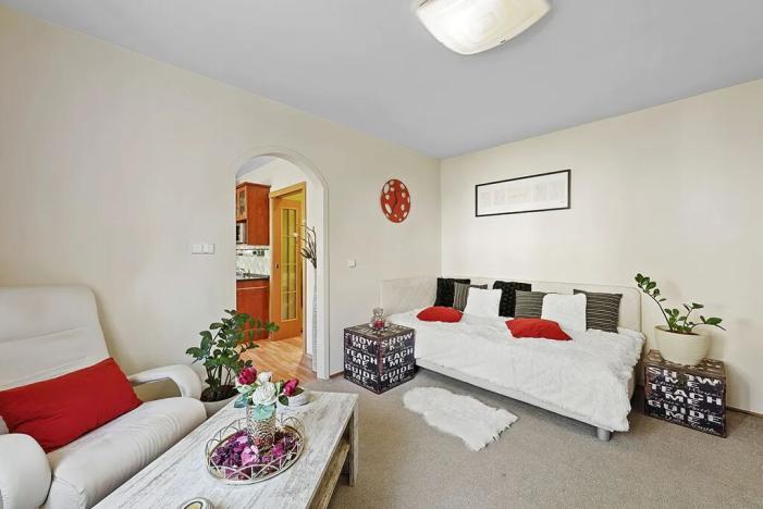 Pronájem bytu 1+1, Kladno, Vodárenská, 30 m2