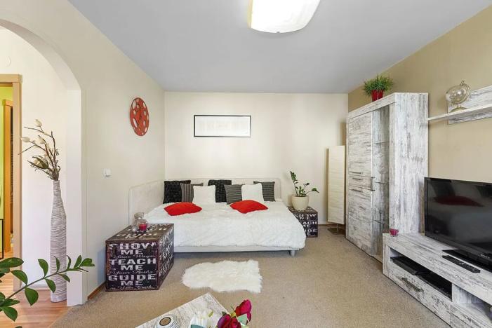 Pronájem bytu 1+1, Kladno, Vodárenská, 30 m2