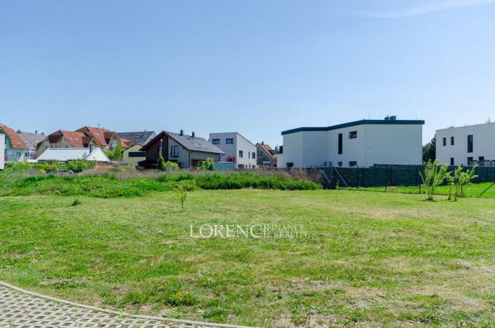 Prodej pozemku, Praha - Kbely, Ponikelská, 707 m2