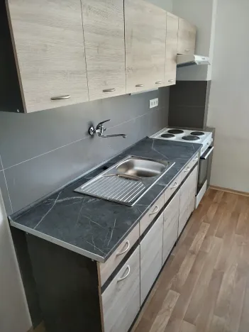 Pronájem bytu 2+kk, Pardubice, Nerudova, 50 m2
