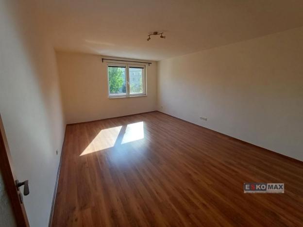 Pronájem bytu 2+kk, Břeclav, Kpt. Jaroše, 75 m2