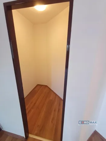 Pronájem bytu 2+kk, Břeclav, Kpt. Jaroše, 75 m2