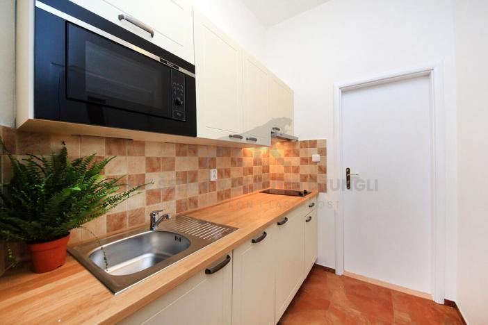 Pronájem bytu 1+kk, Praha - Nové Město, Vodičkova, 32 m2