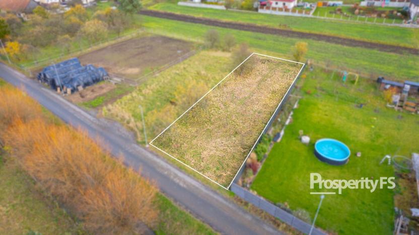 Prodej pozemku, Knínice, 746 m2