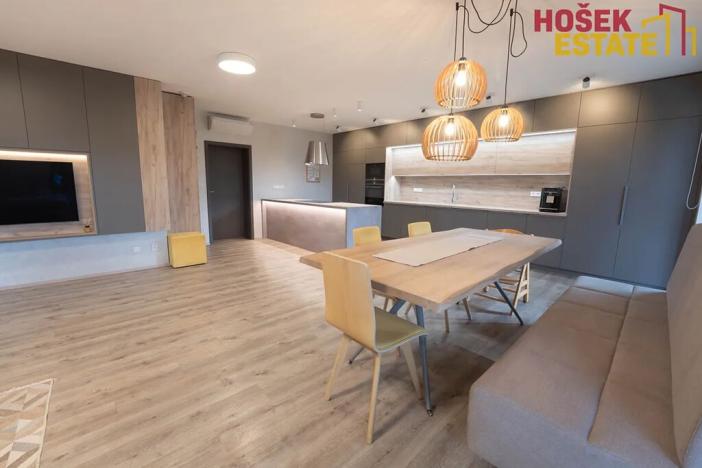 Prodej rodinného domu, Svinošice, 239 m2