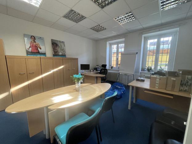 Pronájem kanceláře, Kaplice, Linecká, 100 m2