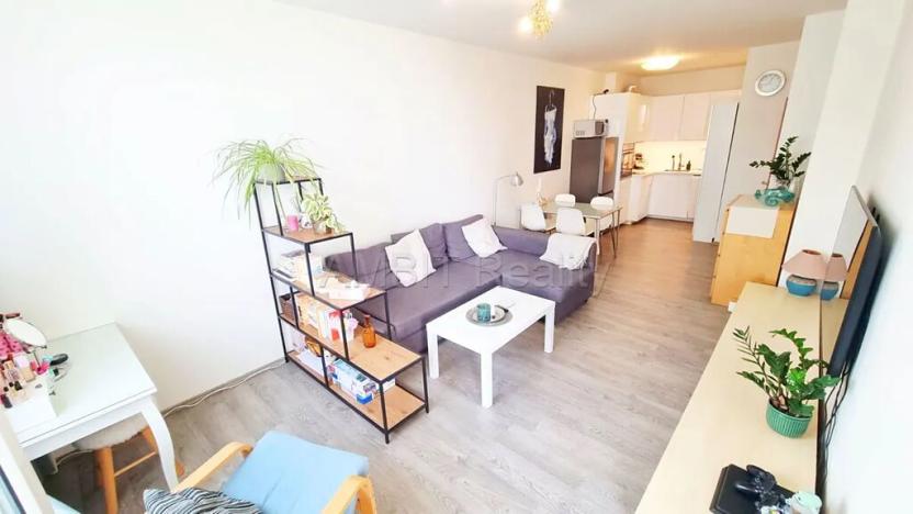 Pronájem bytu 2+kk, Praha - Hlubočepy, Voskovcova, 42 m2