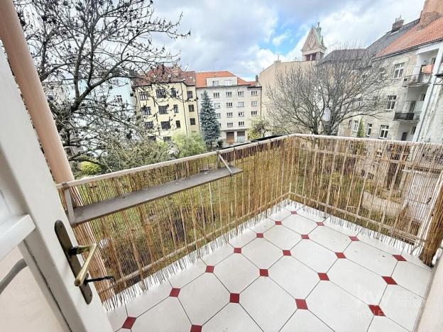 Pronájem bytu 4+1, Plzeň, náměstí Českých bratří, 156 m2