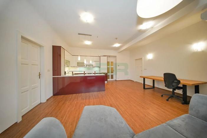 Pronájem bytu 4+kk, Praha - Vinohrady, 104 m2