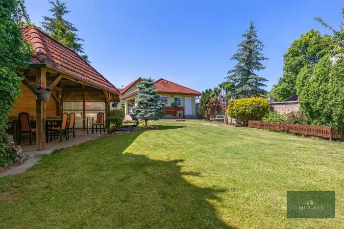 Prodej rodinného domu, Nevřeň, 200 m2