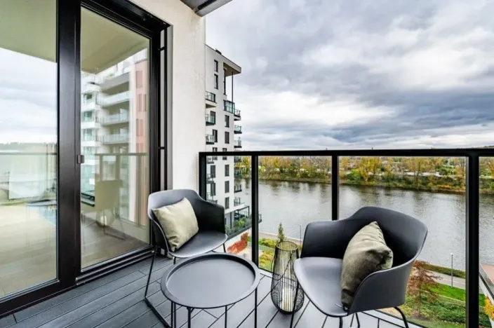 Pronájem bytu 2+kk, Praha - Holešovice, Sanderova, 60 m2