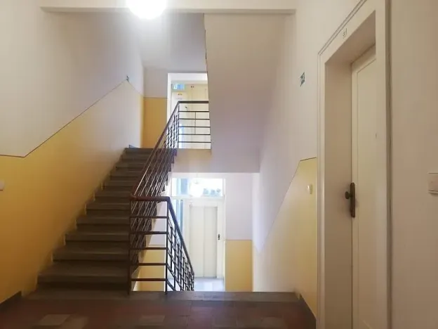 Pronájem bytu 1+kk, Praha - Bubeneč, U zeměpisného ústavu, 26 m2
