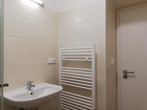 Pronájem bytu 2+1, Praha - Bubeneč, U zeměpisného ústavu, 46 m2