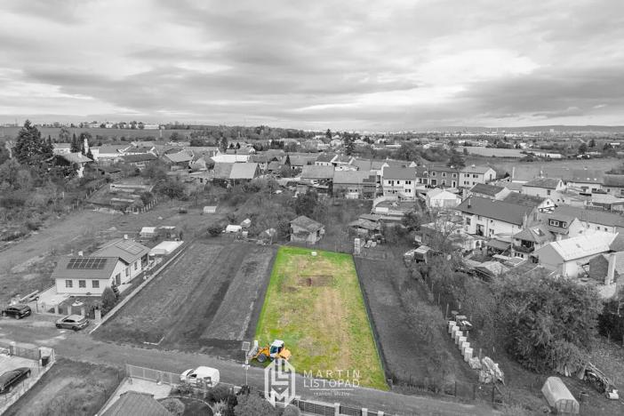 Prodej pozemku pro bydlení, Kožušany-Tážaly, 745 m2