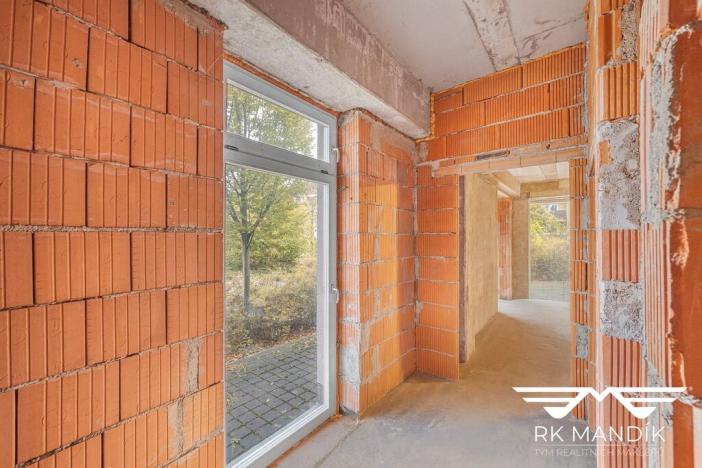 Prodej obchodního prostoru, Odolena Voda, K Cukrovaru, 90 m2