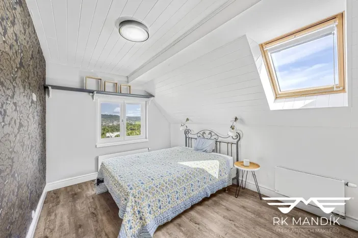 Prodej rodinného domu, Mníšek pod Brdy, U nádraží, 164 m2