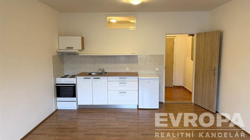 Pronájem bytu 1+kk, Vrchlabí, Českých bratří, 32 m2